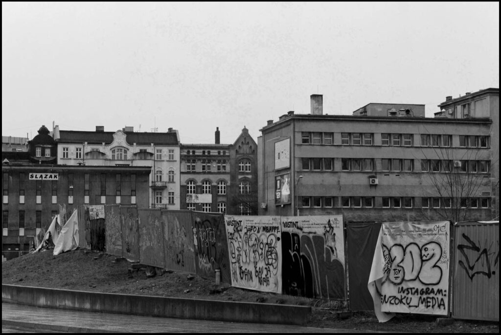 katowice, zdjęcie czarno-białe